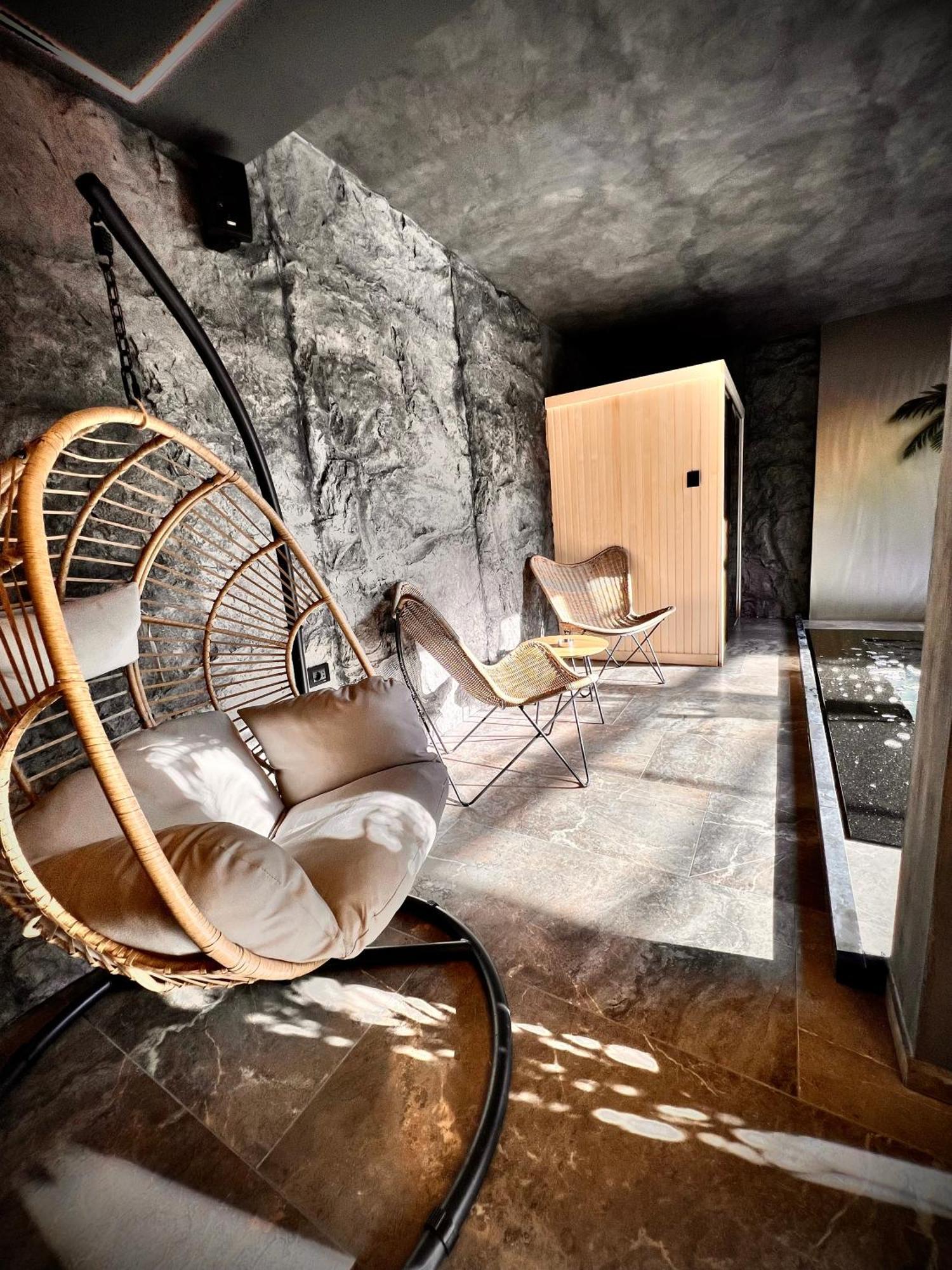 Motel Villa Princi Kosovo Polje Ngoại thất bức ảnh